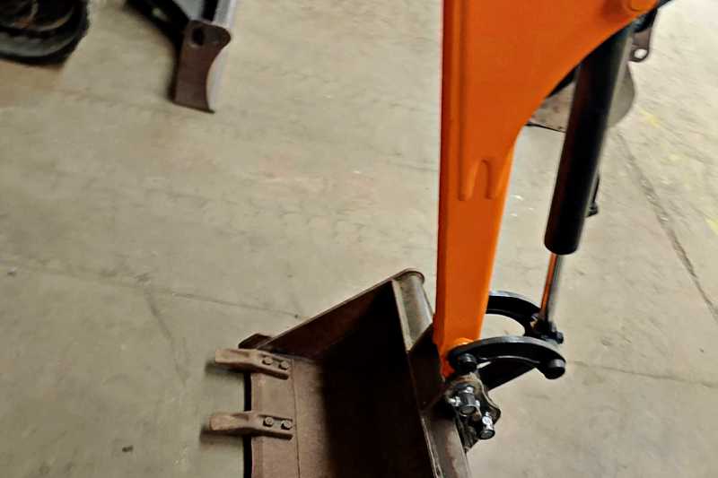 OmecoHub - Immagine JCB 8008CT